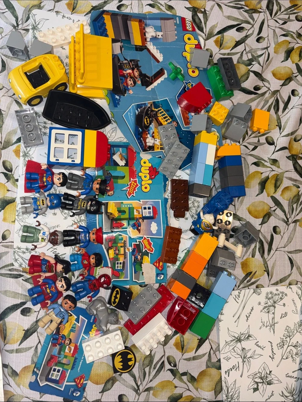 Superhero & Vehicle Mixed Duplo Lego Playset - 12 Figures & 3 vehicles EUC